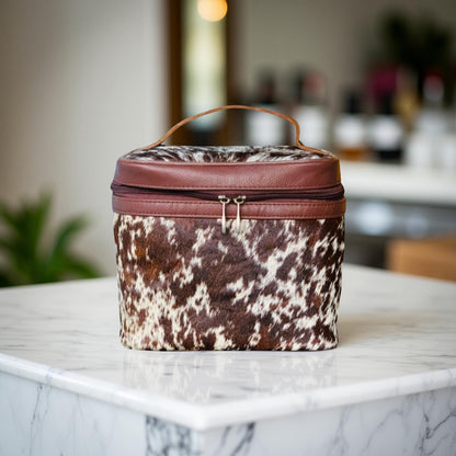 Cowhide Makeup Travel Case – Stylish Makeup & Brush Organizer for Women